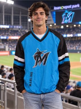 🆕 Genuine Merchandise Sports by Carl Banks Miami Marlins Pullover Men S